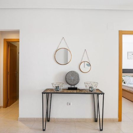 Nice Modern 2 Bed Apartment In Torrievieja Torrevieja Exteriér fotografie