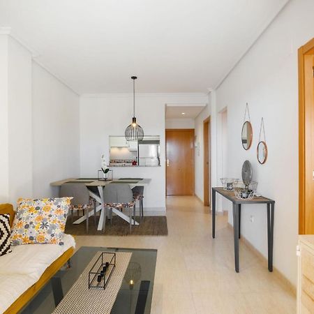 Nice Modern 2 Bed Apartment In Torrievieja Torrevieja Exteriér fotografie