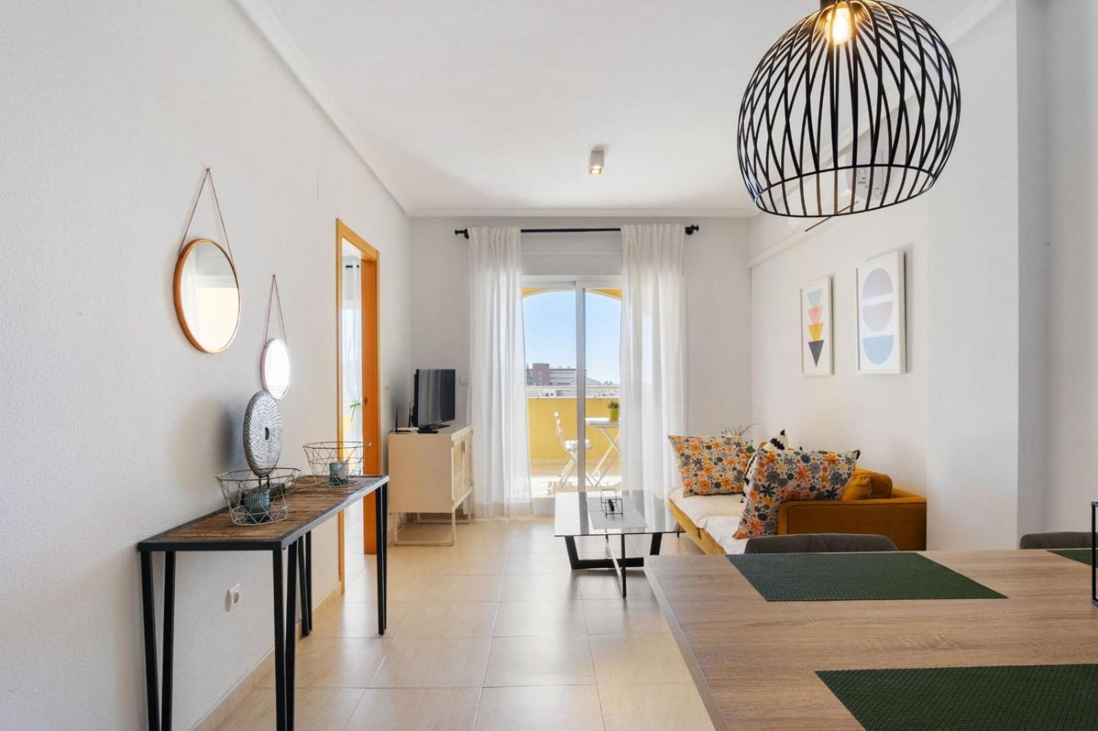 Nice Modern 2 Bed Apartment In Torrievieja Torrevieja Exteriér fotografie