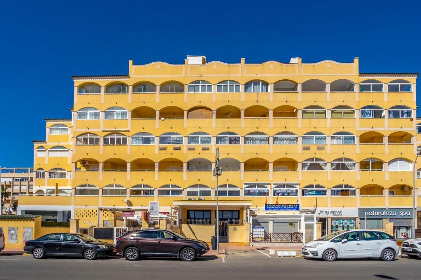 Nice Modern 2 Bed Apartment In Torrievieja Torrevieja Exteriér fotografie