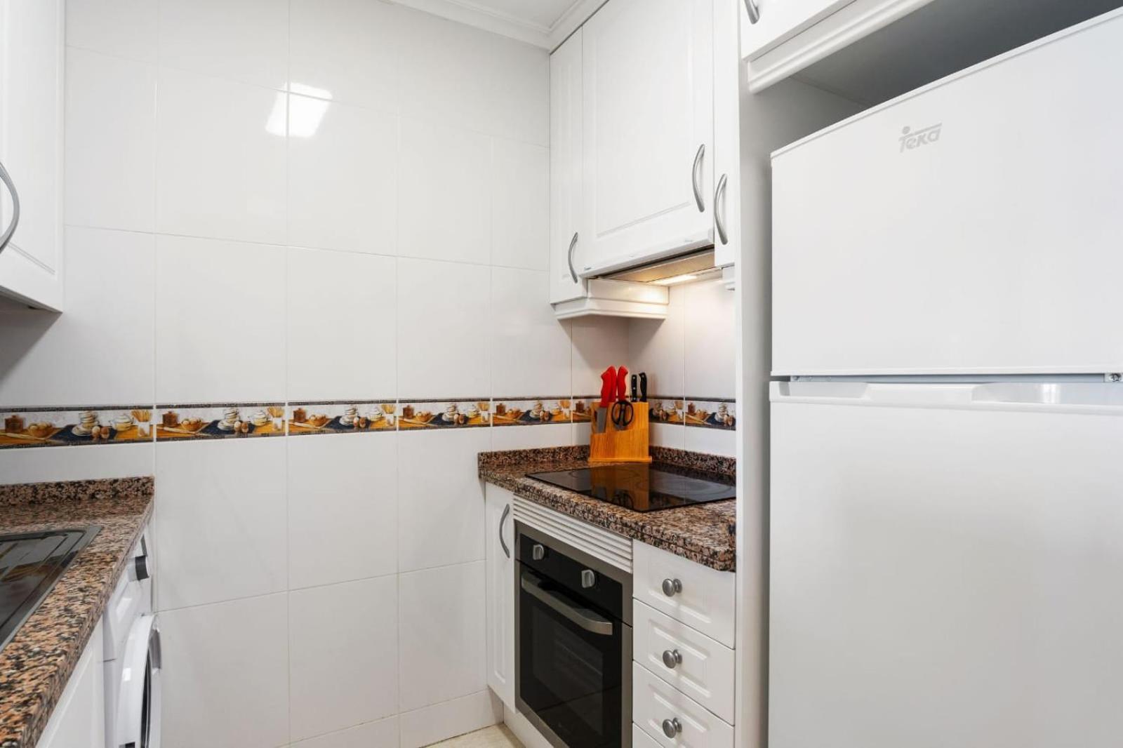 Nice Modern 2 Bed Apartment In Torrievieja Torrevieja Exteriér fotografie