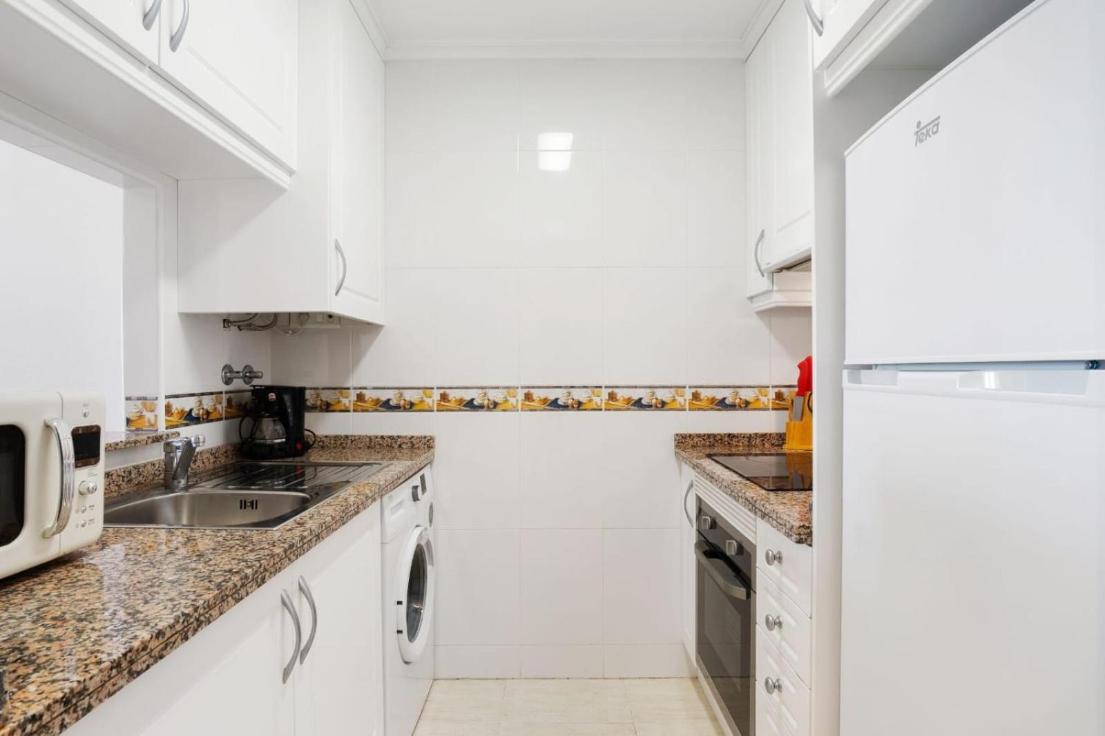 Nice Modern 2 Bed Apartment In Torrievieja Torrevieja Exteriér fotografie