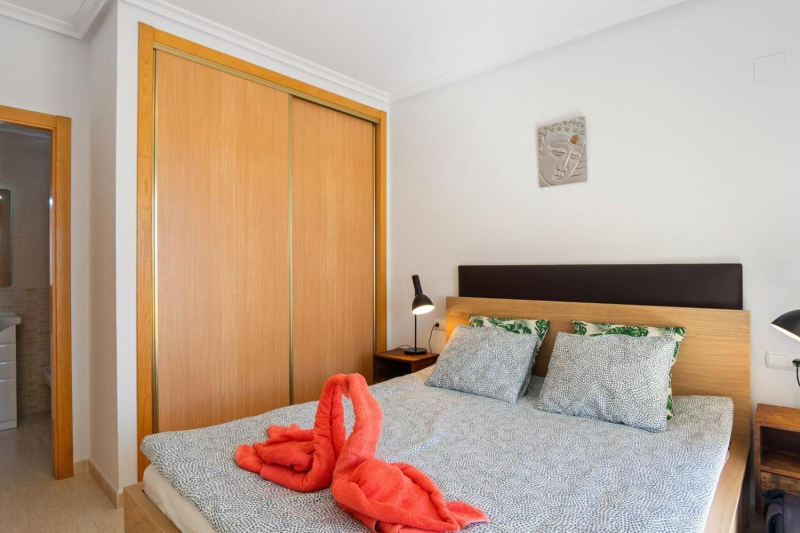 Nice Modern 2 Bed Apartment In Torrievieja Torrevieja Exteriér fotografie